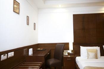 Oyo Rooms Malviya Nagar Market New Delhi Exterior photo