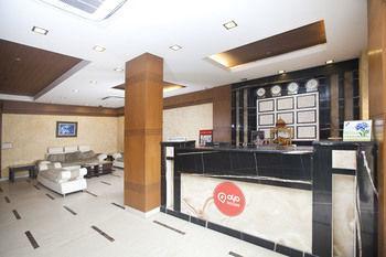 Oyo Rooms Malviya Nagar Market New Delhi Exterior photo